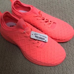 BRAND NEW Lululemon Women’s Techloom Phantom